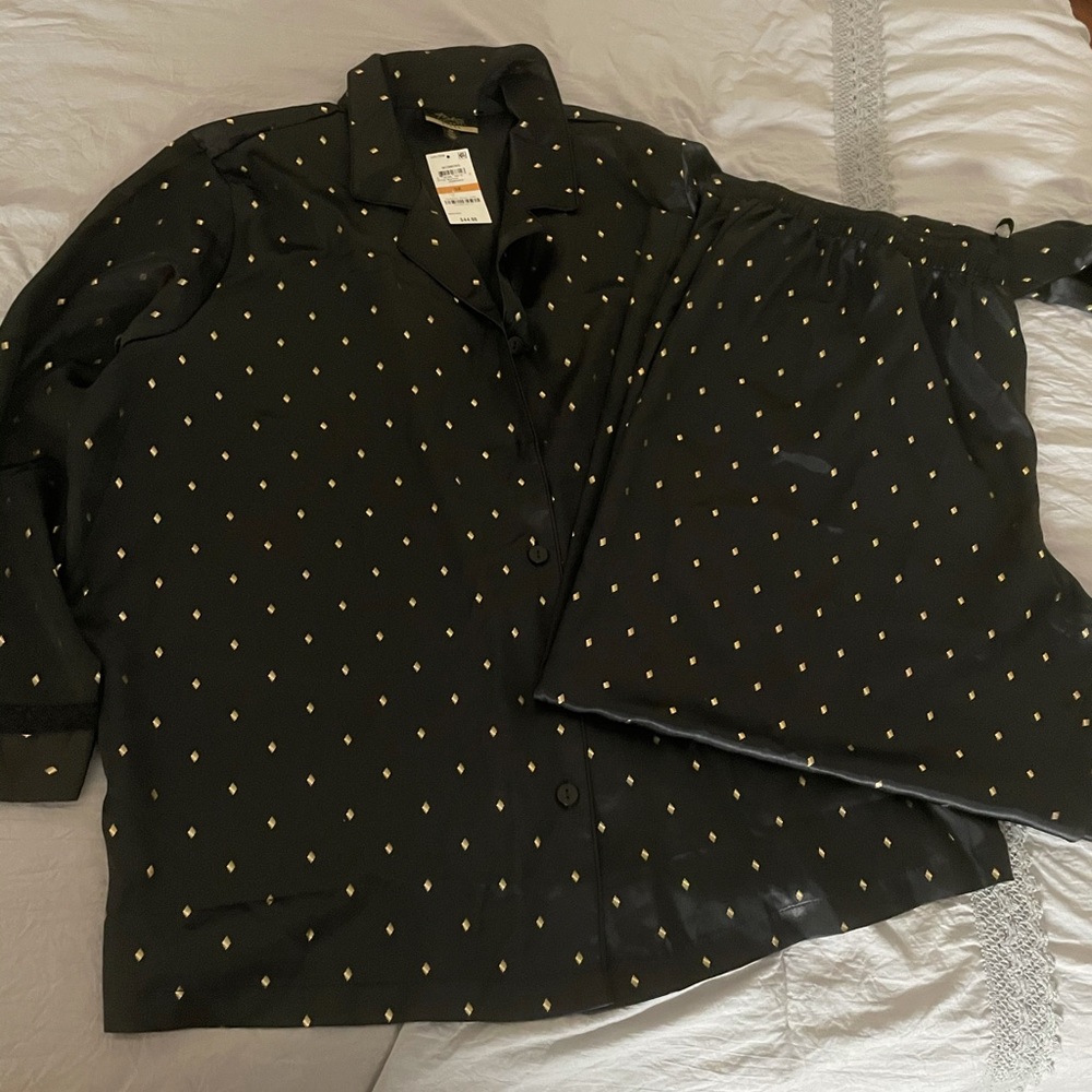 Woman silk Pajamas